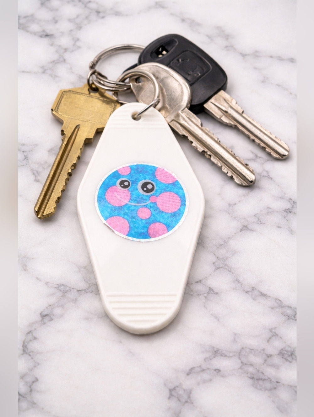Cute Blue Pink Planet Motel Keychain Handmade UV Resin Kawaii Retro Charm